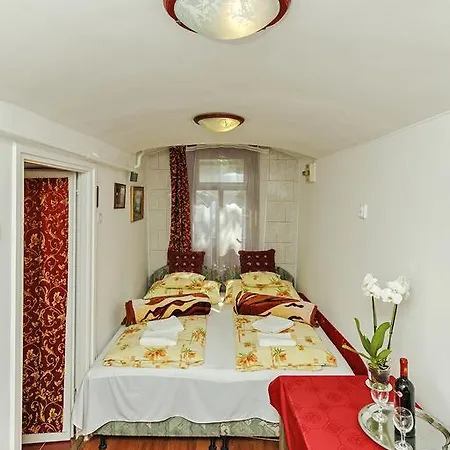 Guest house Barokk Vendeghaz